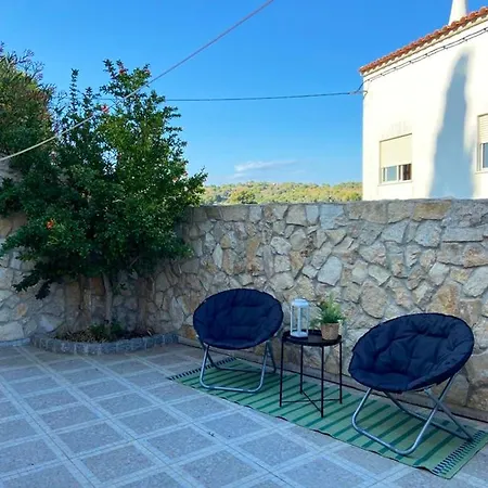 Charming House In Semesterbostad