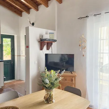 Charming House In Semesterbostad *