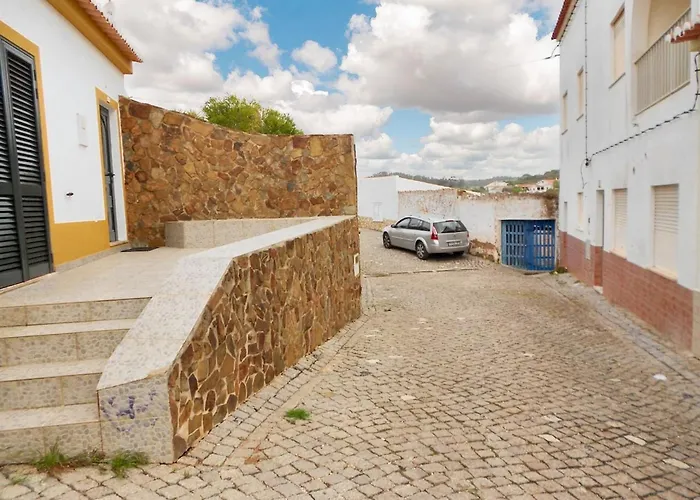 Charming House In Barão de São Miguel
